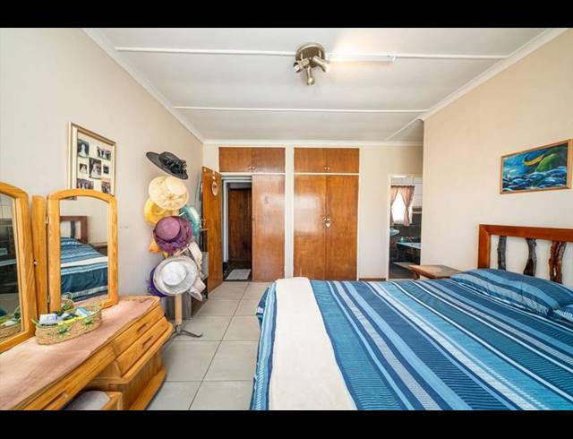 3 BEDROOM HOUSE FOR SALE IN PARKRAND